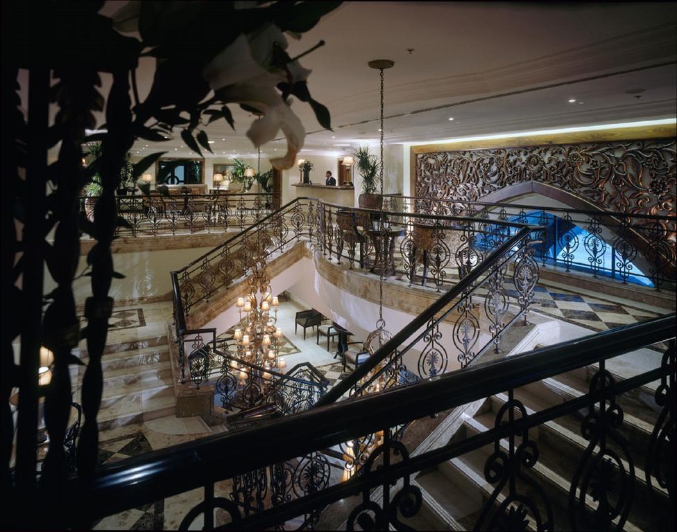 Sheraton Khalidiya 4*