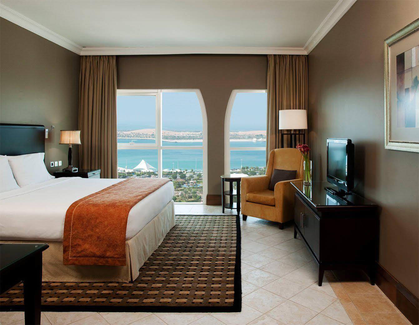 Sheraton Khalidiya Hotel Abu Dhabi
